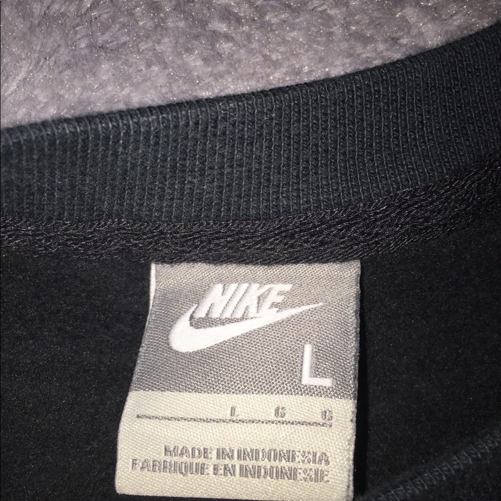 Nike crew neck